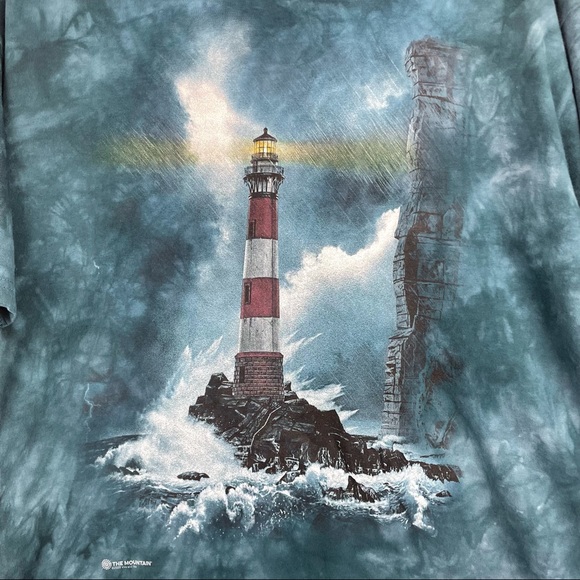 The Mountain Fearless Lighthouse Scene - Picture 2 of 6